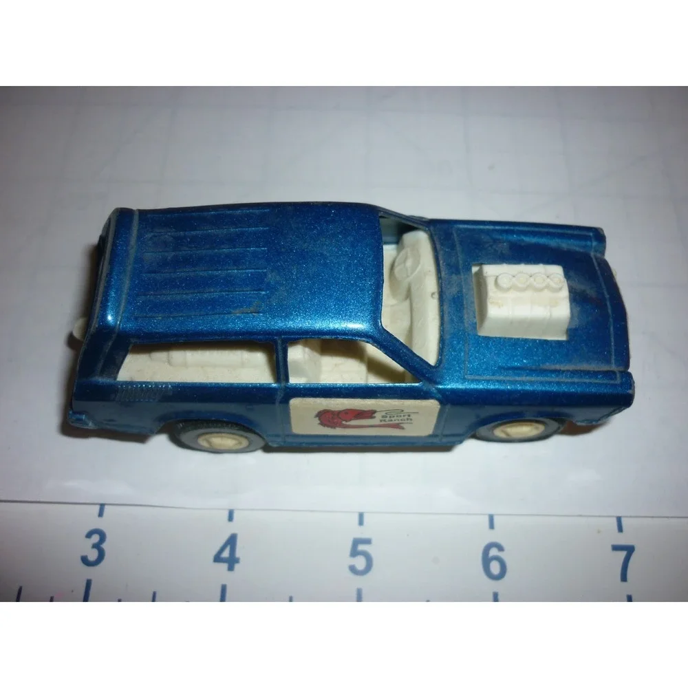 VINTAGE Tootsie Toy Chevy VEGA Blue Station Wagon 1970's & Pickup‎ Truck Lot